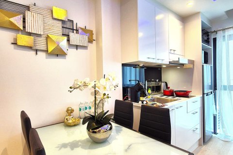 Condominio de 2 dormitorios en Pattaya, Tailandia № 167579 - foto 13