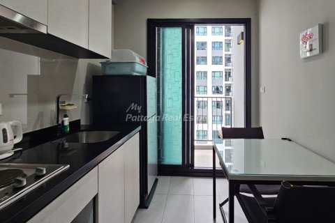 Condominio de 1 dormitorio en Pattaya, Tailandia № 205032 - foto 4