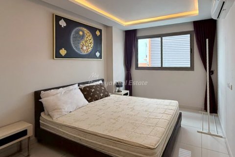 Condominio de 1 dormitorio en Pattaya, Tailandia № 205035 - foto 4