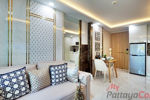Condominio de 1 dormitorio en Bang Lamung, Tailandia № 205034 - foto 8
