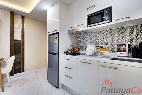 Condominio de 1 dormitorio en Bang Lamung, Tailandia № 205034 - foto 3