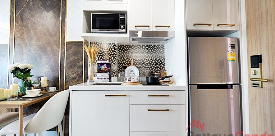 Estudio en el condominio en Bang Lamung, Tailandia № 205033