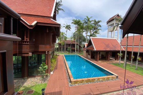 Casa de 7 dormitorios en San Sai, Tailandia № 200296 - foto 3