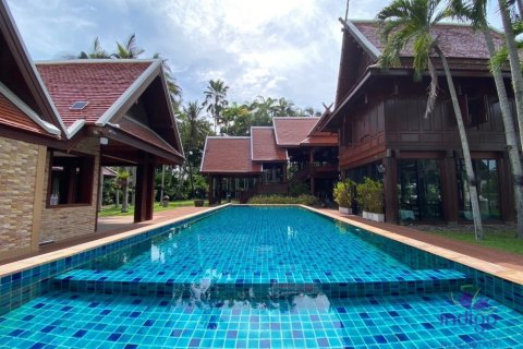 Casa de 7 dormitorios en San Sai, Tailandia № 200296 - foto 5