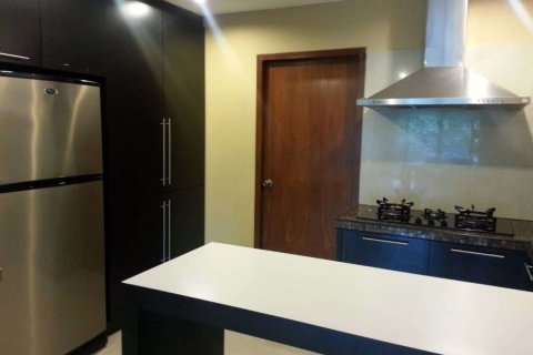 Condominio de 2 dormitorios en Watthana, Bangkok, Tailandia № 47710 - foto 8