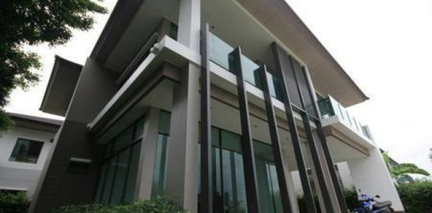 Chalet de 4 dormitorios en Bangkok, Tailandia № 202604