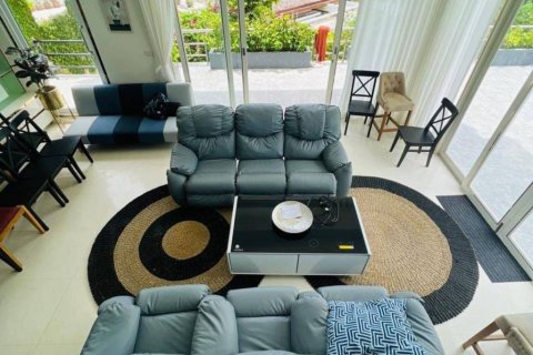 Villa in Kathu, Thailand 5 Schlafzimmer № 116313 - Foto 3