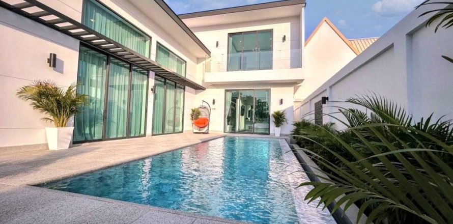 Chalet de 3 dormitorios en Pattaya, Tailandia № 116316