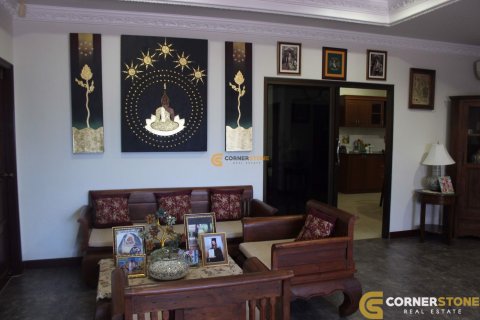 Estudio en Pattaya, Tailandia № 155775 - foto 16