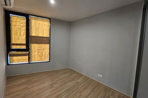 Condominio de 2 dormitorios en Phra Khanong, Bangkok, Tailandia № 163091 - foto 6
