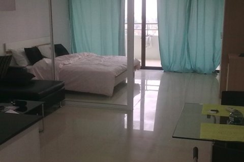 Estudio en el condominio en Pattaya, Tailandia № 204198 - foto 2