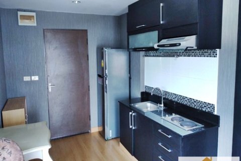 Condominio de 1 dormitorio en Pattaya, Tailandia № 204196 - foto 4