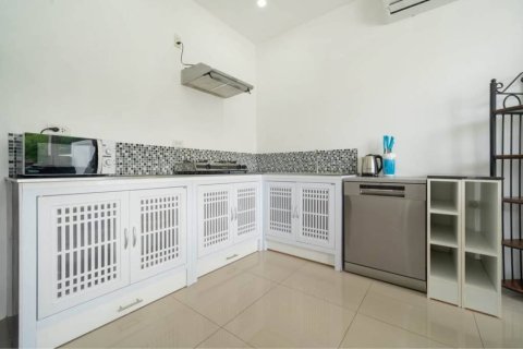Chalet de 3 dormitorios en Phuket, Tailandia № 155759 - foto 4
