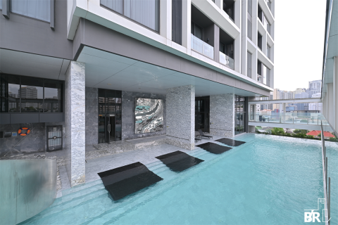 Condo in Bangkok, Thailand, 3 bedrooms № 189938 - photo 8