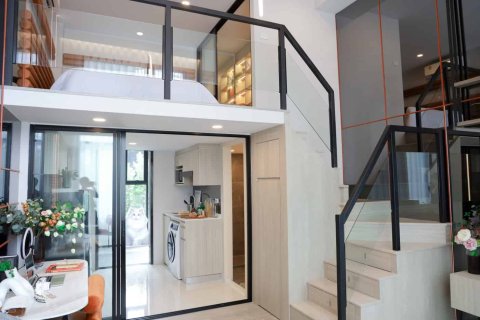 Condominio de 1 dormitorio en Bangkok, Tailandia № 203678 - foto 28
