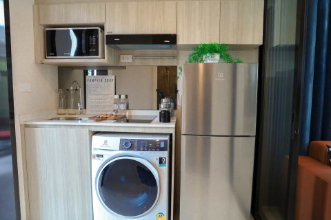 Condominio de 1 dormitorio en Bangkok, Tailandia № 203678 - foto 9