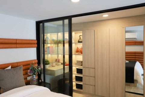 Condominio de 1 dormitorio en Bangkok, Tailandia № 203678 - foto 27
