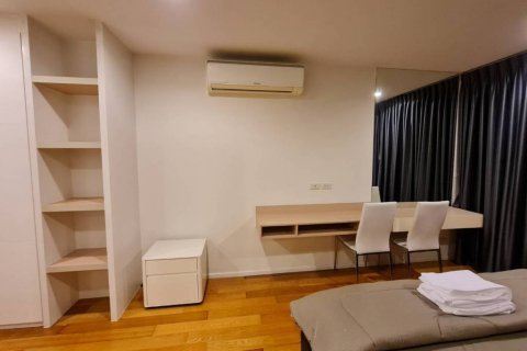 Condominio de 3 dormitorios en Bangkok, Tailandia № 114040 - foto 10