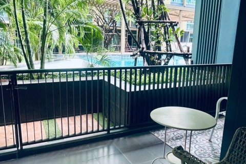 Studio dans le Condo à Khlong Toei, Bangkok, Thaïlande  № 161889 - photo 13