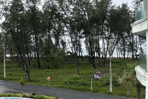 Condo in Phuket, Thailand, 2 bedrooms № 135686 - photo 17