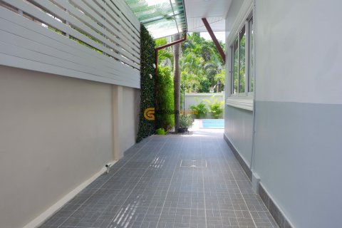 Estudio en Pattaya, Tailandia № 158753 - foto 26