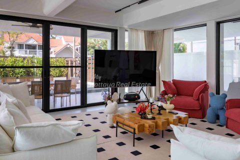 Haus auf Jomtien Beach, Pattaya, Thailand 8 Schlafzimmer № 158754 - Foto 7