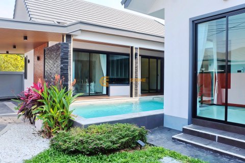 Estudio en Pattaya, Tailandia № 158752 - foto 4