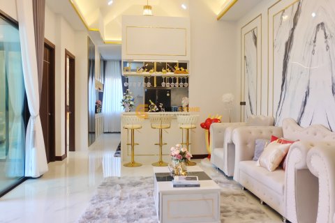 Estudio en Pattaya, Tailandia № 158752 - foto 9
