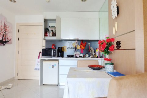 Estudio en el condominio en Jomtien Beach, Pattaya, Tailandia № 204843 - foto 2