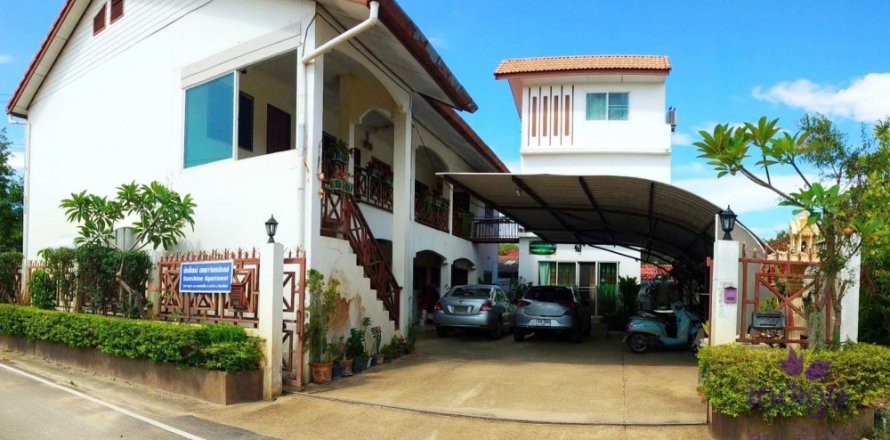 Local comercial en Saraphi, Tailandia № 120401