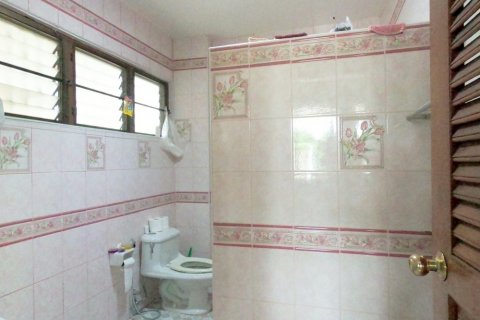 Casa de 5 dormitorios en Chiang Mai, Tailandia № 120402 - foto 18