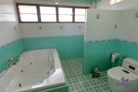 Casa de 5 dormitorios en Chiang Mai, Tailandia № 120402 - foto 16