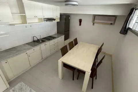 Condo in Bangkok, Thailand, 2 bedrooms № 136973 - photo 14