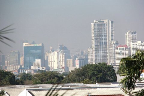 Condo in Bangkok, Thailand, 2 bedrooms № 136973 - photo 21