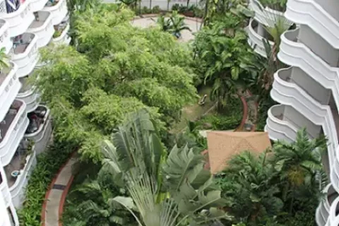 Condo in Bangkok, Thailand, 2 bedrooms № 136973 - photo 6