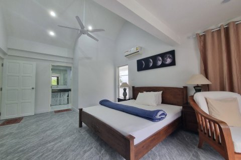 Chalet de 2 dormitorios en Kathu, Tailandia № 173381 - foto 23