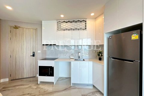 Condo in Pattaya, Thailand, 1 bedroom  № 197477 - photo 10