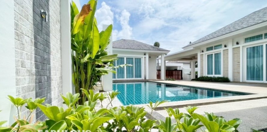 Villa in Rawai, Thailand 3 Schlafzimmer № 179351