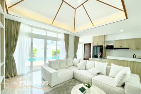 Villa in Rawai, Thailand 3 Schlafzimmer № 179351 - Foto 11