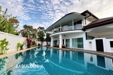 วิลล่าในหาดกมลา, ประเทศไทย 5 ห้องนอน № 179354