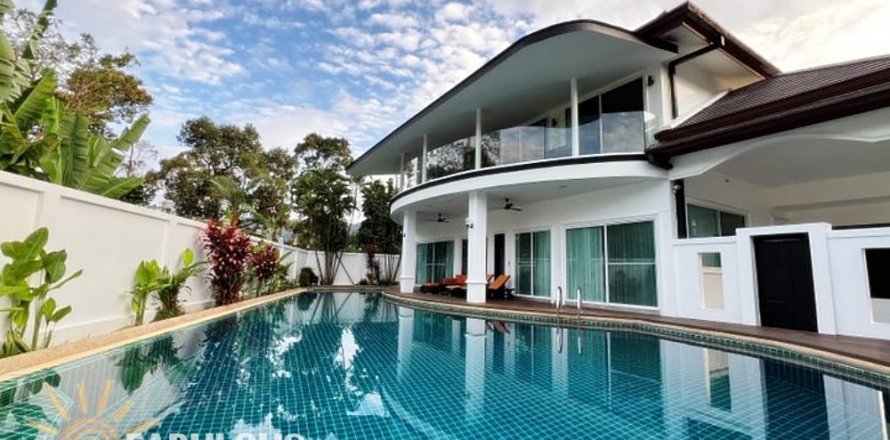 Chalet de 5 dormitorios en Kamala, Tailandia № 179354