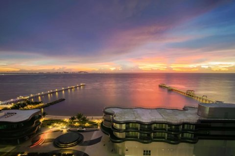 Condo in Pattaya, Thailand, 4 bedrooms № 166332 - photo 13