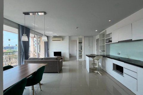 Apartamento de 3 habitaciones en Pattaya, Tailandia № 233818