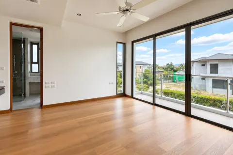 House in Bang Tao, Thailand 4 bedrooms № 233815 - photo 3