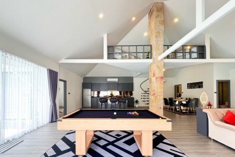 Casa de 3 dormitorios en Chon Buri, Tailandia № 133608 - foto 8
