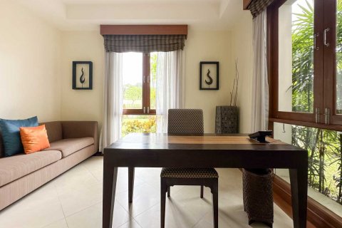 House in Bang Tao, Thailand 4 bedrooms № 74497 - photo 13
