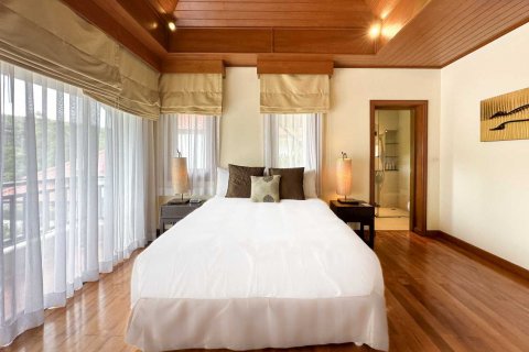 House in Bang Tao, Thailand 4 bedrooms № 74497 - photo 18