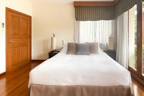 House in Bang Tao, Thailand 4 bedrooms № 74497 - photo 28