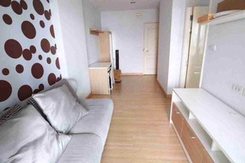 Condominio de 1 dormitorio en Phaya Thai, Bangkok, Tailandia № 208702 - foto 3