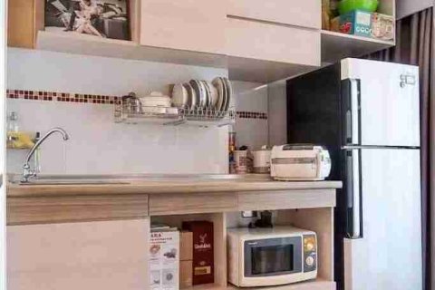 Condominio de 1 dormitorio en Phaya Thai, Bangkok, Tailandia № 208701 - foto 8